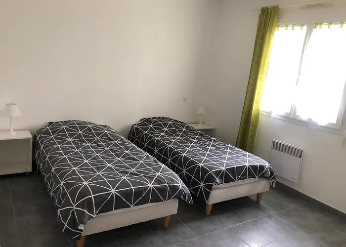 Les Iris 3 T2 45m2 A 300m Des Thermes